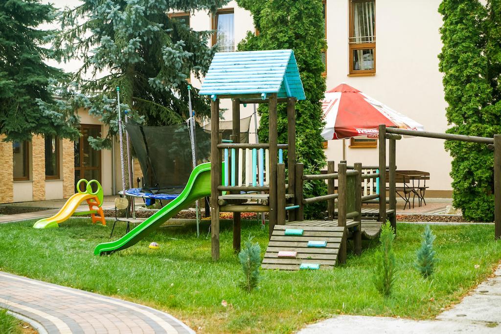Hotel Impressa Niedrzwica Duza Exterior photo